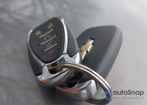 2018 Chev Equinox из США, поврежденный, VIN 3GNAXJEV3JF539899